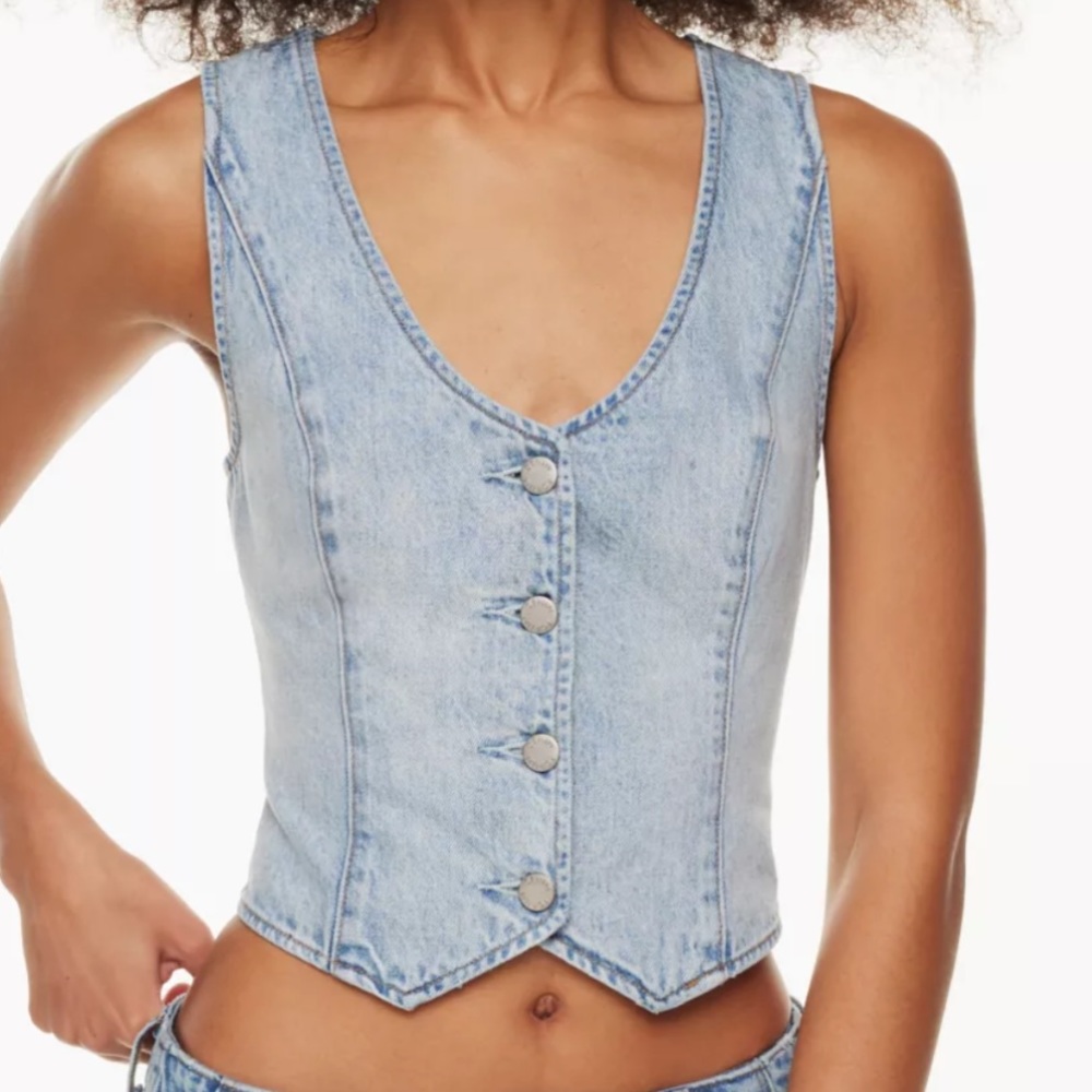 Aritzia 90’a Mia Denim Vest